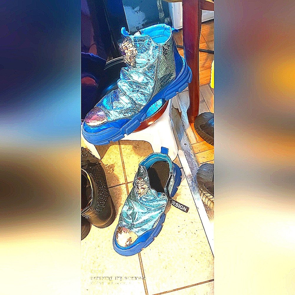 Crocodile Blue patterned with Judea Lion Head and gold tips Fat Royal Blue Heels